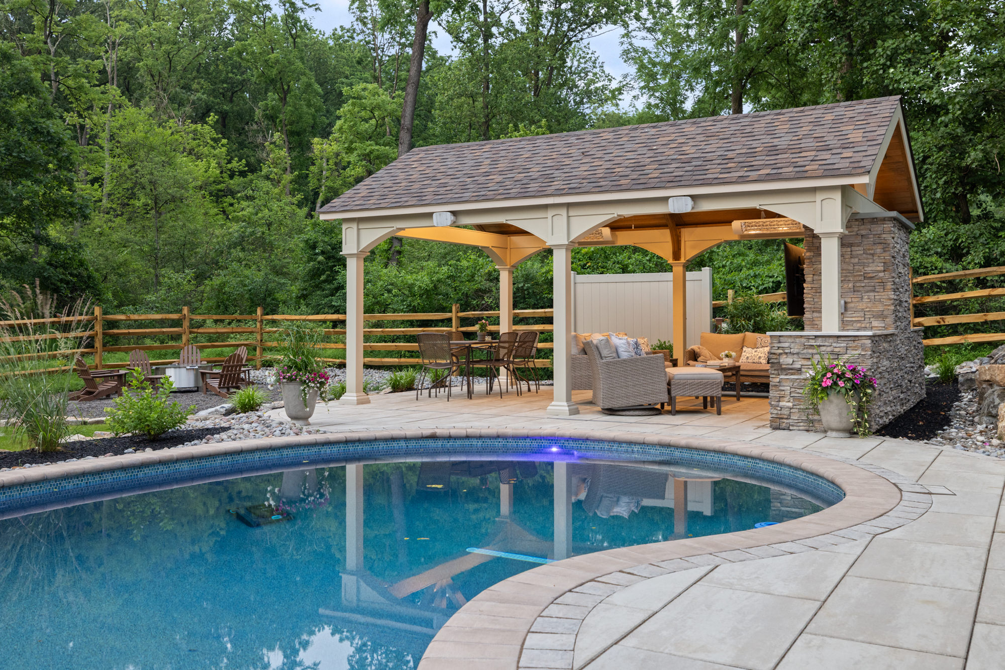 Brookridge Dr Outdoor Living, image 6