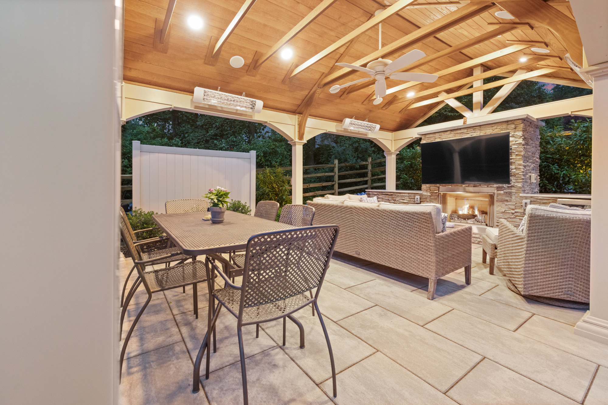 Brookridge Dr Outdoor Living, image 12