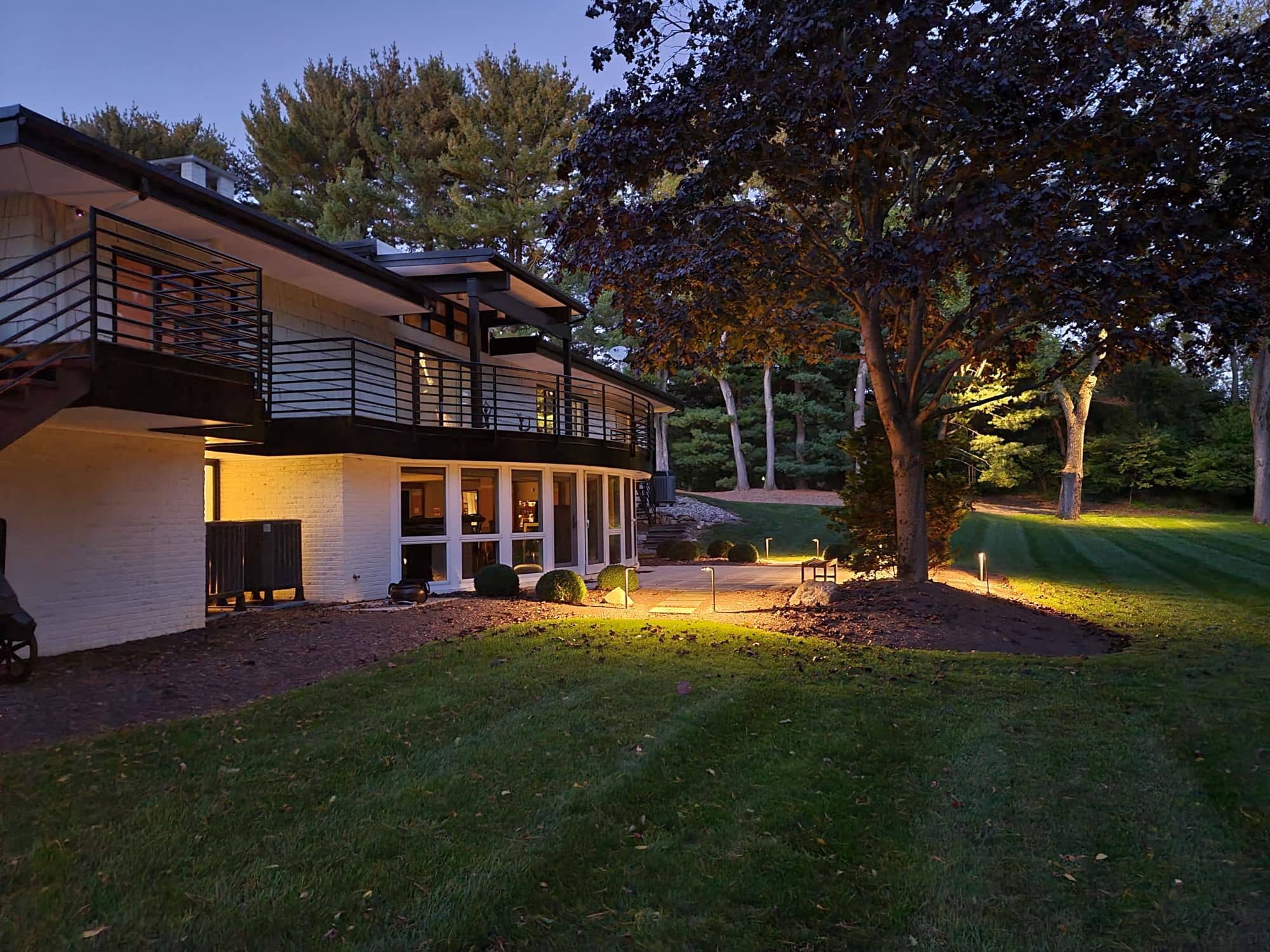 Lower Macungie Modern Exterior Lighting, image 3